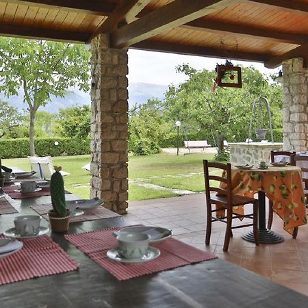 Il Ciavattone Bed And Bike Bed & Breakfast Sulmona Bagian luar foto