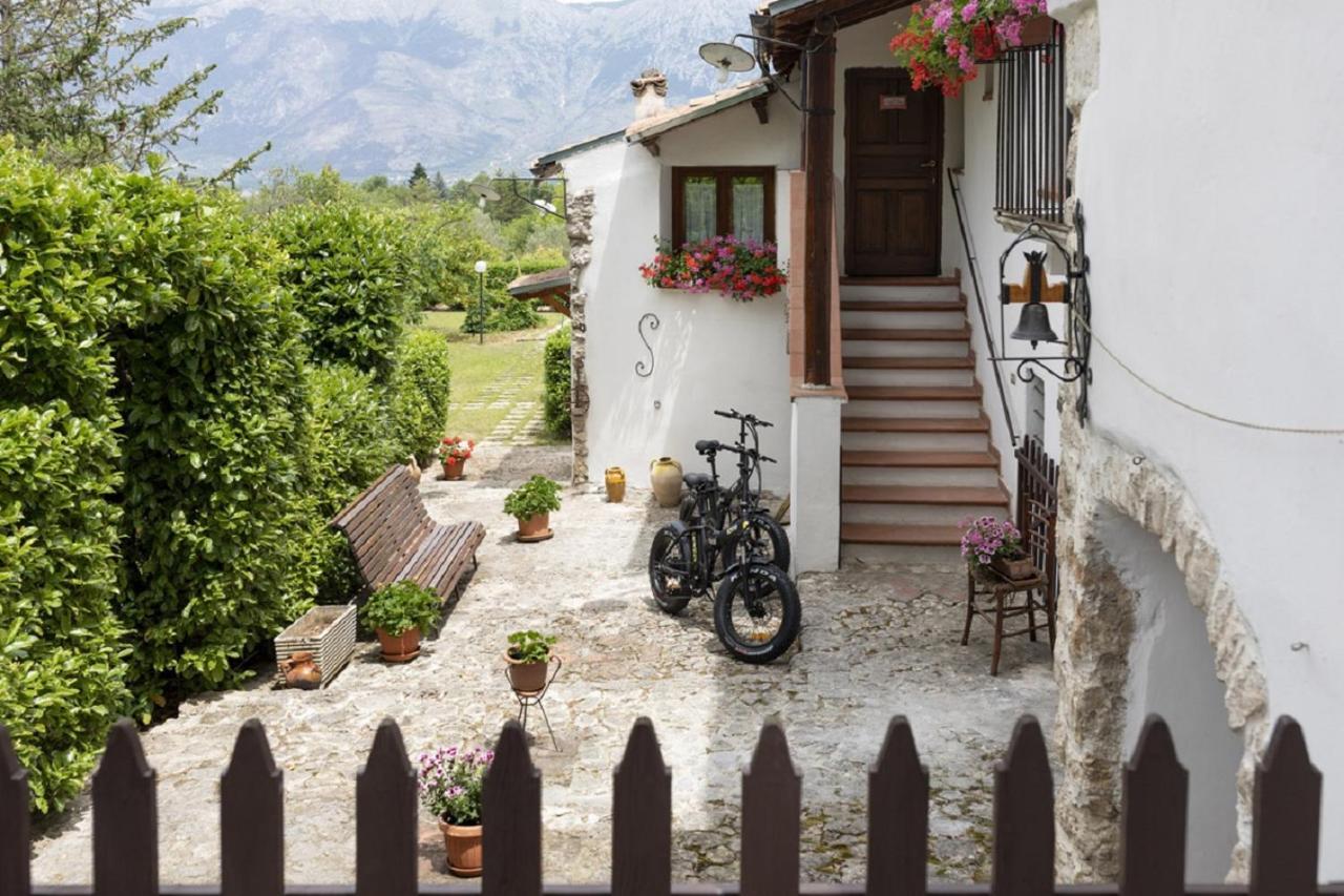 Il Ciavattone Bed And Bike Bed & Breakfast Sulmona Bagian luar foto