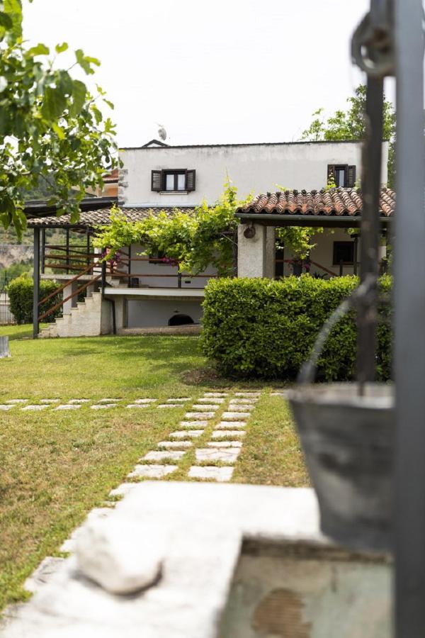 Il Ciavattone Bed And Bike Bed & Breakfast Sulmona Bagian luar foto