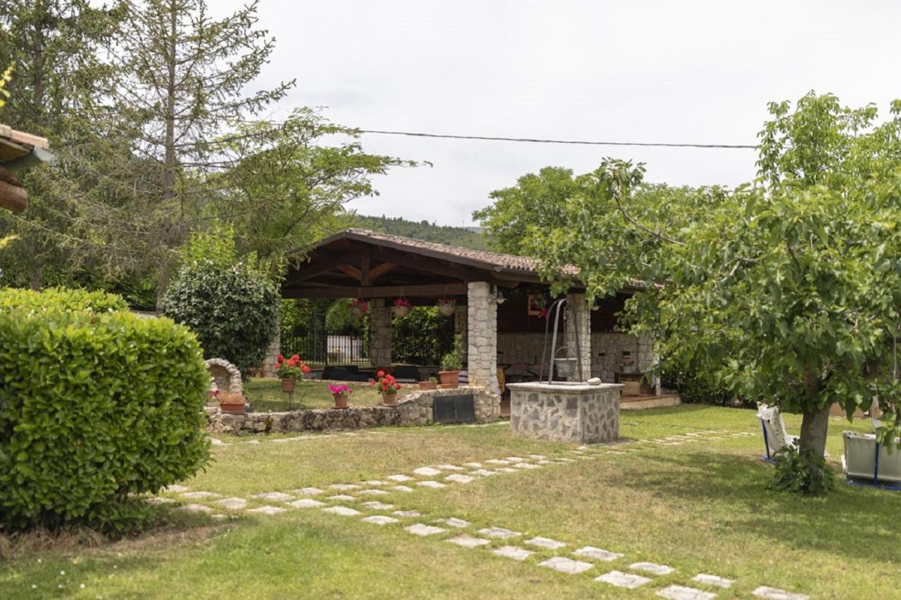 Il Ciavattone Bed And Bike Bed & Breakfast Sulmona Bagian luar foto