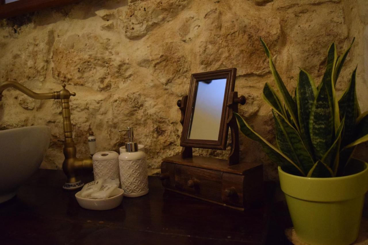 Il Ciavattone Bed And Bike Bed & Breakfast Sulmona Bagian luar foto